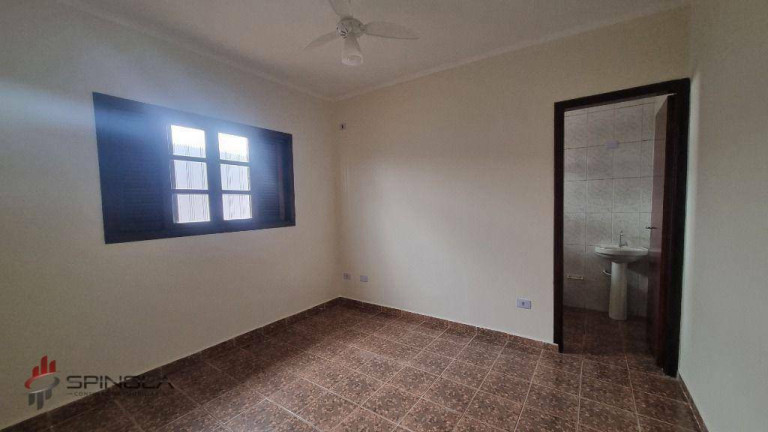 Imagem Casa com 2 Quartos à Venda, 100 m² em Maracanã - Praia Grande Imagem Casa com 2 Quartos à Venda, 100 m² em Maracanã - Praia Grande