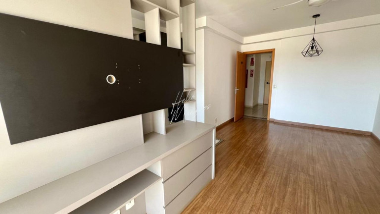 Imagem Apartamento com 3 Quartos à Venda, 70 m² em Tiradentes - Campo Grande