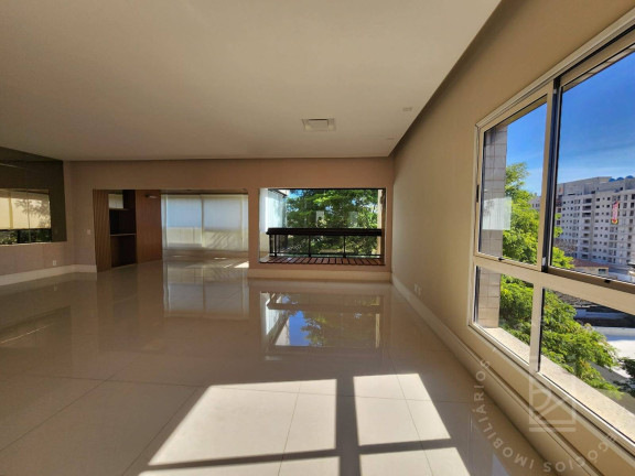 Imagem Casa com 4 Quartos à Venda, 323 m² em Vila Ema - São José Dos Campos Imagem Casa com 4 Quartos à Venda, 323 m² em Vila Ema - São José Dos Campos