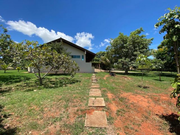 Imagem Chácara com 2 Quartos à Venda, 330 m² em Condomínio Miraflores - Hidrolândia Imagem Chácara com 2 Quartos à Venda, 330 m² em Condomínio Miraflores - Hidrolândia