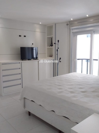 Imagem Imóvel com 3 Quartos à Venda, 228 m² em Centro - Balneário Camboriú