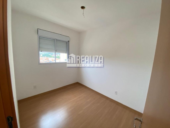Imagem Apartamento com 2 Quartos à Venda, 46 m² em Loteamento Reserva Ushuaia - Uberaba
