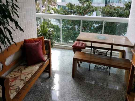 Imagem Apartamento com 3 Quartos à Venda, 135 m² em Glória - Macaé Imagem Apartamento com 3 Quartos à Venda, 135 m² em Glória - Macaé