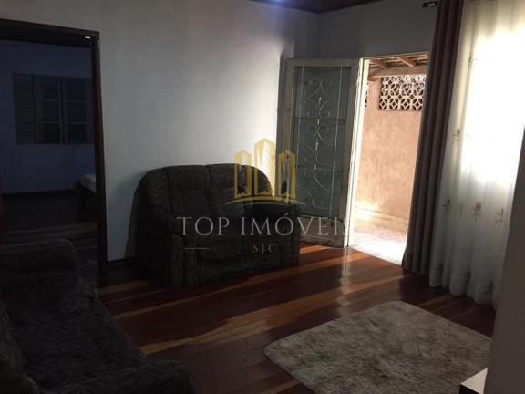 Imagem Casa com 3 Quartos à Venda, 150 m² em Vila Tesouro - São José Dos Campos