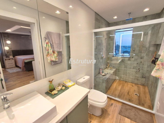 Apartamento com 3 Quartos à Venda, 228 m² em Centro - Santa Maria