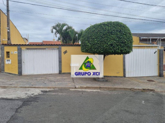 Casa com 3 Quartos à Venda, 525 m² em Vila Aeroporto Iii - Campinas