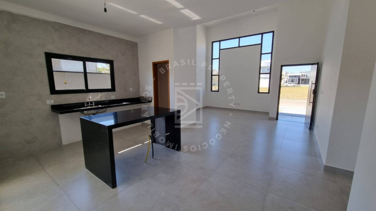 Imagem Casa com 3 Quartos à Venda, 300 m² em Condomínio Terras Do Vale - Caçapava Imagem Casa com 3 Quartos à Venda, 300 m² em Condomínio Terras Do Vale - Caçapava