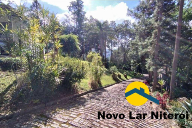 Imagem Casa com 3 Quartos à Venda, 300 m² em Vale Dos Pinheiros - Nova Friburgo