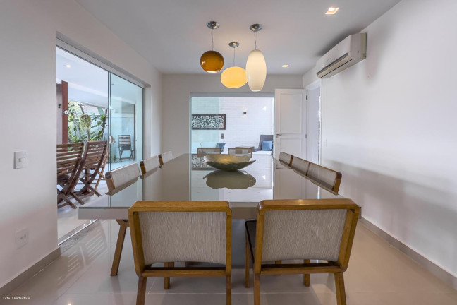 Imagem Casa com 5 Quartos à Venda, 500 m² em Barra Da Tijuca - Rio De Janeiro Imagem Casa com 5 Quartos à Venda, 500 m² em Barra Da Tijuca - Rio De Janeiro
