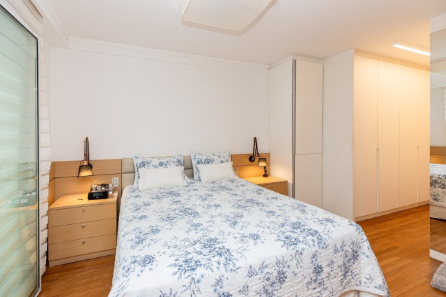 Imagem Apartamento com 3 Quartos à Venda, 137 m² em Moema - São Paulo Imagem Apartamento com 3 Quartos à Venda, 137 m² em Moema - São Paulo
