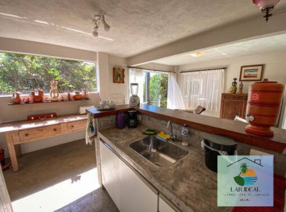 Imagem Casa com 5 Quartos à Venda, em João Fernandes - Búzios Imagem Casa com 5 Quartos à Venda, em João Fernandes - Búzios