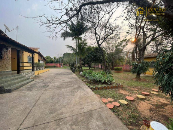 Chácara com 3 Quartos à Venda, 327 m² em Residencial Sete Quedas - Itu
