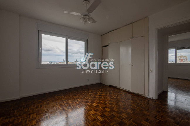 Imagem Apartamento com 3 Quartos à Venda, 136 m² em Centro - Pelotas Imagem Apartamento com 3 Quartos à Venda, 136 m² em Centro - Pelotas