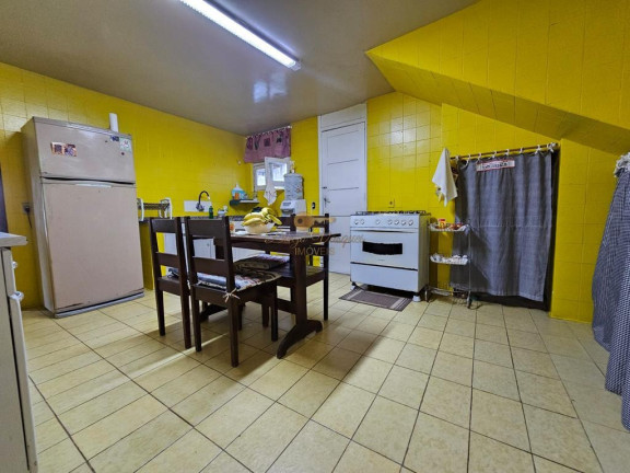 Imagem Casa com 3 Quartos à Venda, 324 m² em Vila Muqui - Teresópolis
