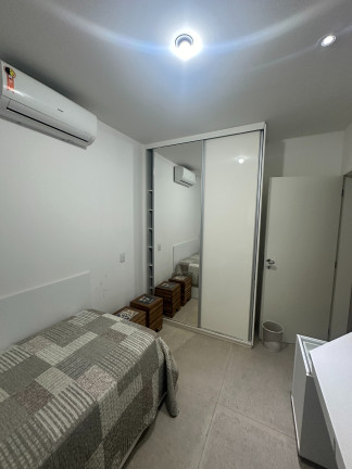 Imagem Imóvel com 2 Quartos à Venda, 85 m² em Leblon - Rio De Janeiro Imagem Imóvel com 2 Quartos à Venda, 85 m² em Leblon - Rio De Janeiro