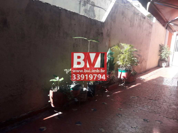 Imagem Casa com 2 Quartos à Venda, 55 m² em Vila Da Penha - Rio De Janeiro Imagem Casa com 2 Quartos à Venda, 55 m² em Vila Da Penha - Rio De Janeiro