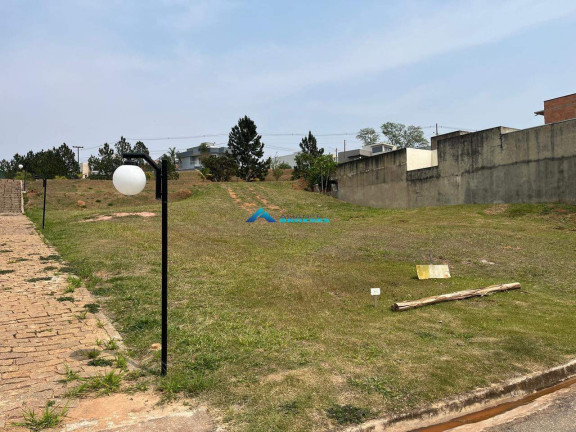 Terreno à Venda, 292 m² em Pinhal - Cabreúva