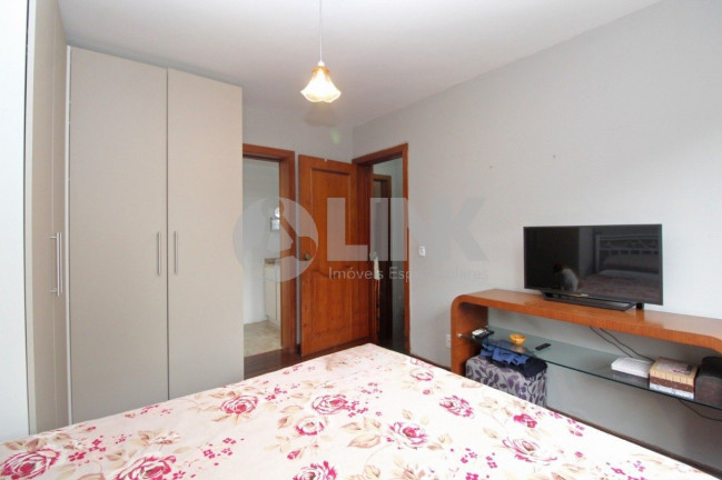 Imagem Apartamento com 2 Quartos à Venda, 89 m² em Mont Serrat - Porto Alegre Imagem Apartamento com 2 Quartos à Venda, 89 m² em Mont Serrat - Porto Alegre