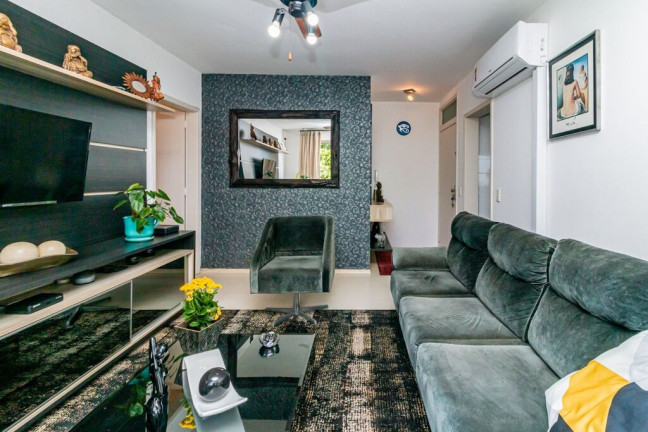 Imagem Apartamento com 2 Quartos à Venda, 90 m² em Petrópolis - Porto Alegre