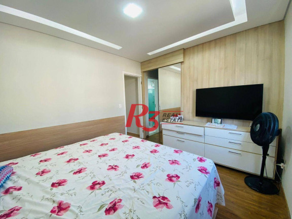Imagem Casa com 3 Quartos à Venda, 170 m² em Boqueirão - Santos Imagem Casa com 3 Quartos à Venda, 170 m² em Boqueirão - Santos