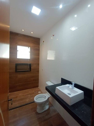 Imagem Casa com 3 Quartos à Venda, 360 m² em Jacaroá - Maricá Imagem Casa com 3 Quartos à Venda, 360 m² em Jacaroá - Maricá