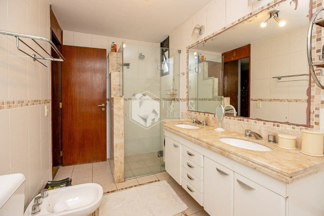 Imagem Apartamento com 3 Quartos à Venda, 225 m² em Itaim Bibi - São Paulo Imagem Apartamento com 3 Quartos à Venda, 225 m² em Itaim Bibi - São Paulo