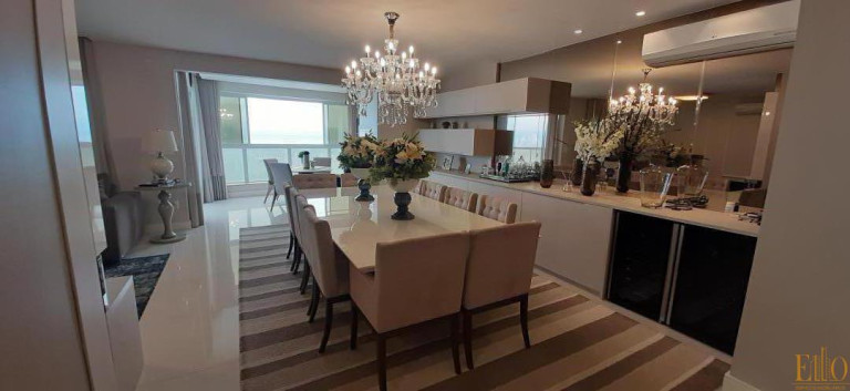 Imagem Apartamento com 6 Quartos à Venda, 358 m² em Centro - Balneário Camboriú Imagem Apartamento com 6 Quartos à Venda, 358 m² em Centro - Balneário Camboriú