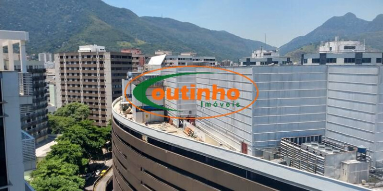 Imagem Apartamento com 3 Quartos à Venda, 144 m² em Tijuca - Rio De Janeiro Imagem Apartamento com 3 Quartos à Venda, 144 m² em Tijuca - Rio De Janeiro