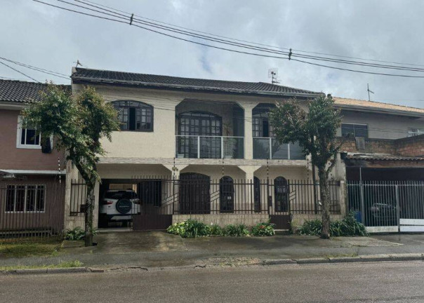 Casa com 5 Quartos à Venda, 200 m² em Cidade Industrial - Curitiba