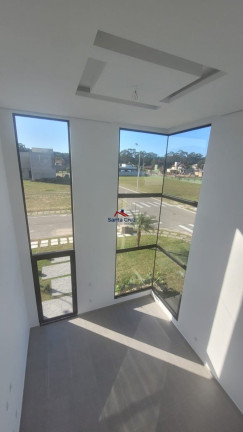 Imagem Sobrado com 4 Quartos à Venda,  em Ingleses Do Rio Vermelho - Florianópolis