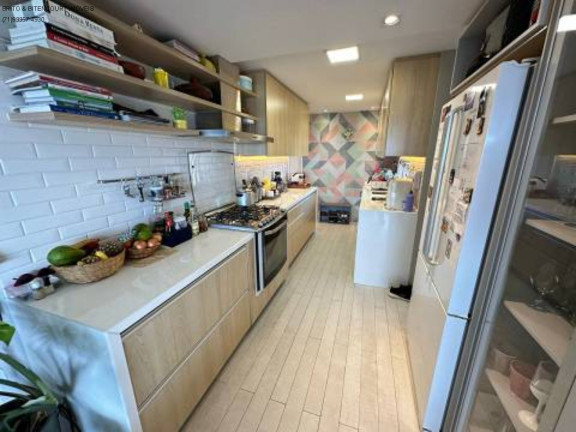 Imagem Imóvel com 3 Quartos à Venda, 116 m² em Patamares - Salvador Imagem Imóvel com 3 Quartos à Venda, 116 m² em Patamares - Salvador