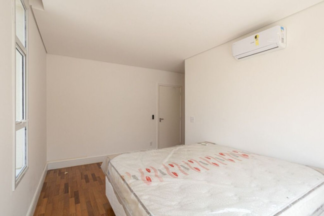 Imagem Casa com 5 Quartos à Venda,  em Alphaville Residencial Um - Barueri