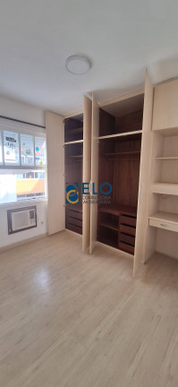 Imagem Apartamento com 3 Quartos à Venda, 246 m² em Marapé - Santos