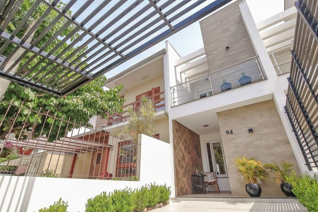 Imagem Casa de Condomínio com 2 Quartos à Venda, 108 m² em Aberta Dos Morros - Porto Alegre