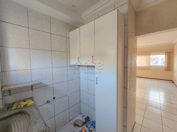 Imagem Apartamento com 3 Quartos à Venda, 70 m² em Fátima - Fortaleza