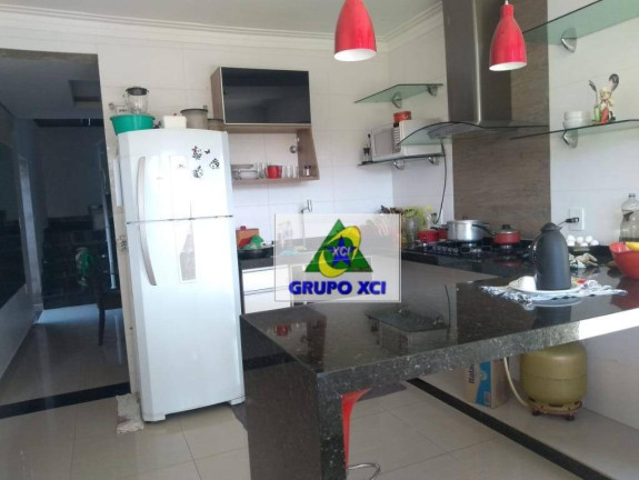Imagem Chácara com 6 Quartos à Venda, 500 m² em Itapavussu - Cosmópolis Imagem Chácara com 6 Quartos à Venda, 500 m² em Itapavussu - Cosmópolis