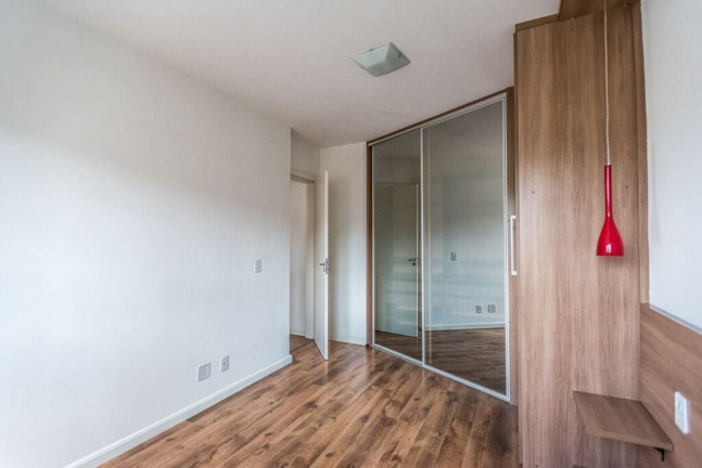 Imagem Imóvel com 2 Quartos à Venda, 69 m² em Jardim Botânico - Porto Alegre Imagem Imóvel com 2 Quartos à Venda, 69 m² em Jardim Botânico - Porto Alegre