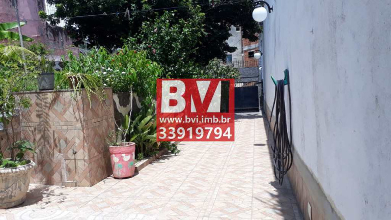 Imagem Casa com 5 Quartos à Venda, 210 m² em Vila Kosmos - Rio De Janeiro Imagem Casa com 5 Quartos à Venda, 210 m² em Vila Kosmos - Rio De Janeiro