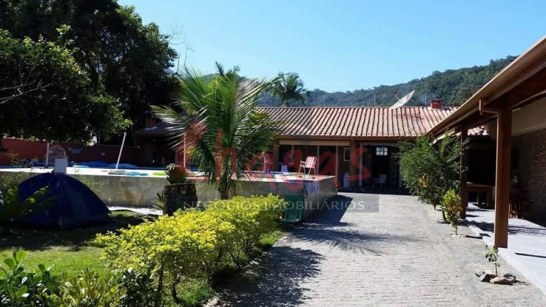 Imagem Casa com 5 Quartos à Venda, 345 m² em Massaguaçu - Caraguatatuba