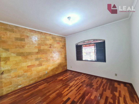 Imagem Casa com 3 Quartos à Venda, 250 m² em Esplanada - Pouso Alegre