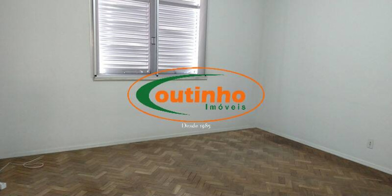 Imagem Apartamento com 3 Quartos à Venda, 130 m² em Tijuca - Rio De Janeiro Imagem Apartamento com 3 Quartos à Venda, 130 m² em Tijuca - Rio De Janeiro