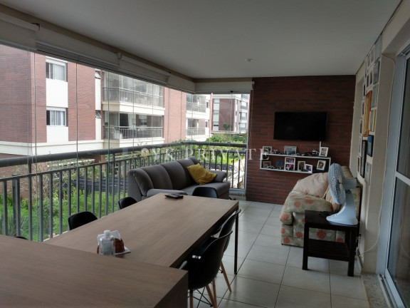 Apartamento com 4 Quartos à Venda, 168 m² em água Branca - São Paulo