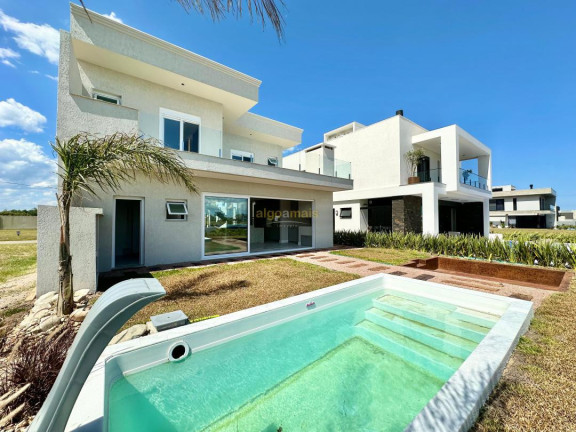 Imagem Casa com 4 Quartos à Venda, 330 m² em Condominio Arenas Curumim - Capão Da Canoa Imagem Casa com 4 Quartos à Venda, 330 m² em Condominio Arenas Curumim - Capão Da Canoa