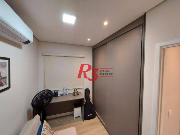 Imagem Apartamento com 2 Quartos à Venda, 72 m² em Gonzaga - Santos