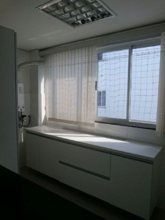 Imagem Imóvel com 4 Quartos à Venda, 250 m² em Centro Imagem Imóvel com 4 Quartos à Venda, 250 m² em Centro