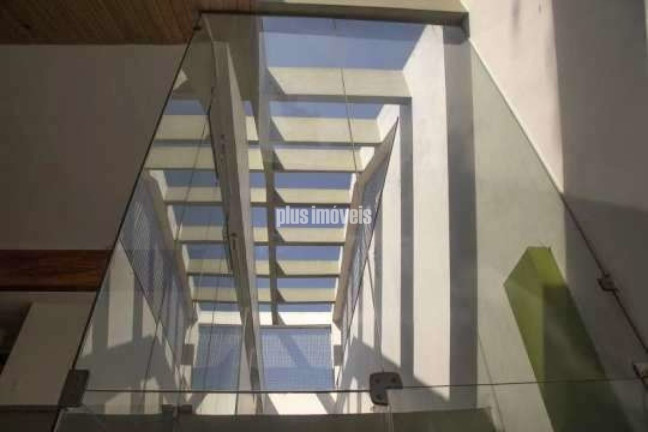 Imagem Casa com 4 Quartos à Venda, 200 m² em Moema - São Paulo Imagem Casa com 4 Quartos à Venda, 200 m² em Moema - São Paulo