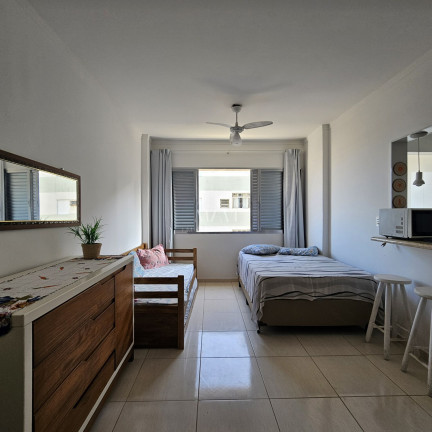 Imagem Kitnet com 1 Quarto à Venda, 45 m² em Tupi - Praia Grande