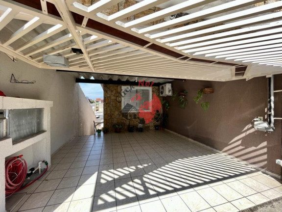 Casa com 3 Quartos à Venda, 200 m² em Jardim Las Vegas - Santo André