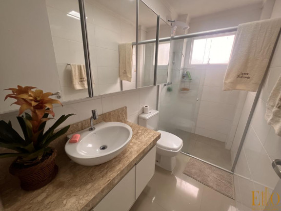 Imagem Apartamento com 2 Quartos à Venda, 77 m² em Meia Praia - Itapema Imagem Apartamento com 2 Quartos à Venda, 77 m² em Meia Praia - Itapema
