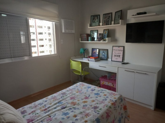 Imagem Apartamento com 2 Quartos à Venda, 78 m² em Campo Grande - Santos
